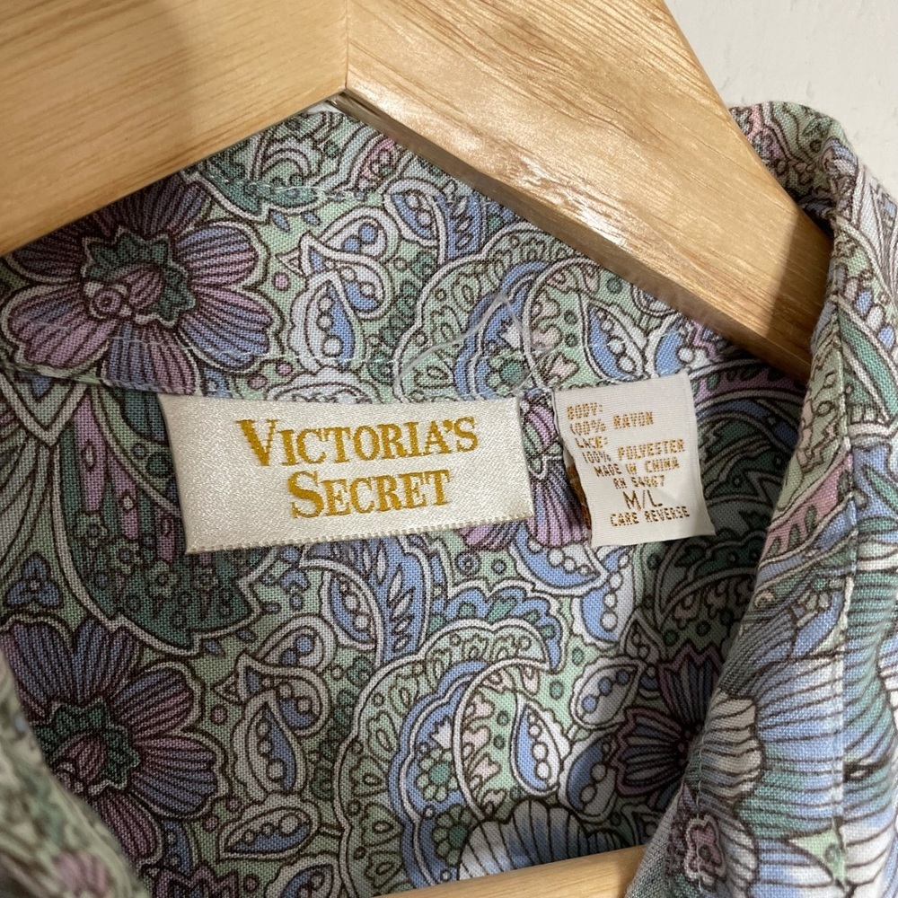 Victoria’s Secret Vintage Gold Label Nightgown‎ - Picture 4 of 6